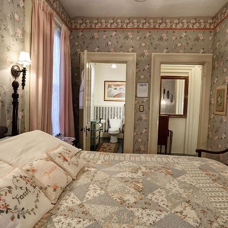 סנקה פולס Barrister'S Bed & Breakfast מראה חיצוני תמונה