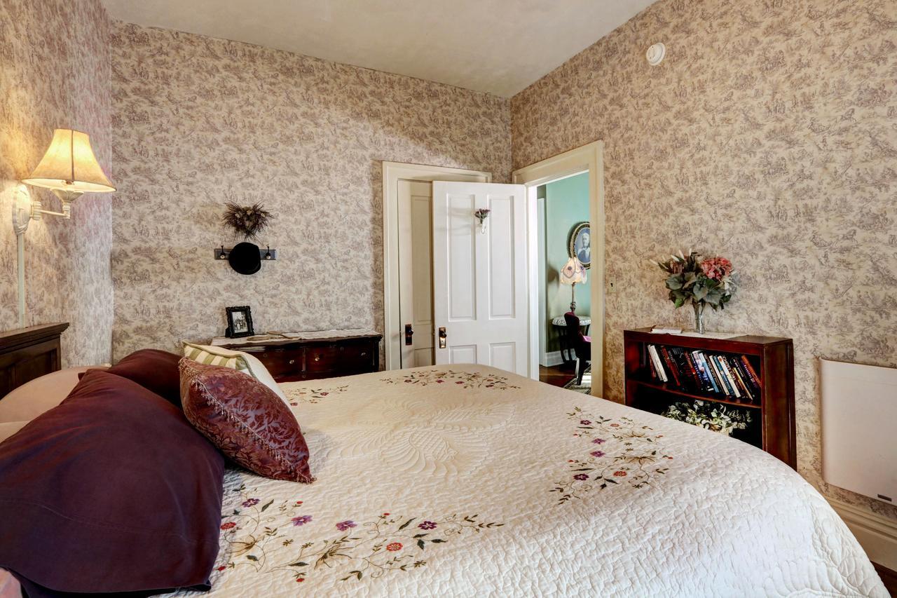 סנקה פולס Barrister'S Bed & Breakfast מראה חיצוני תמונה